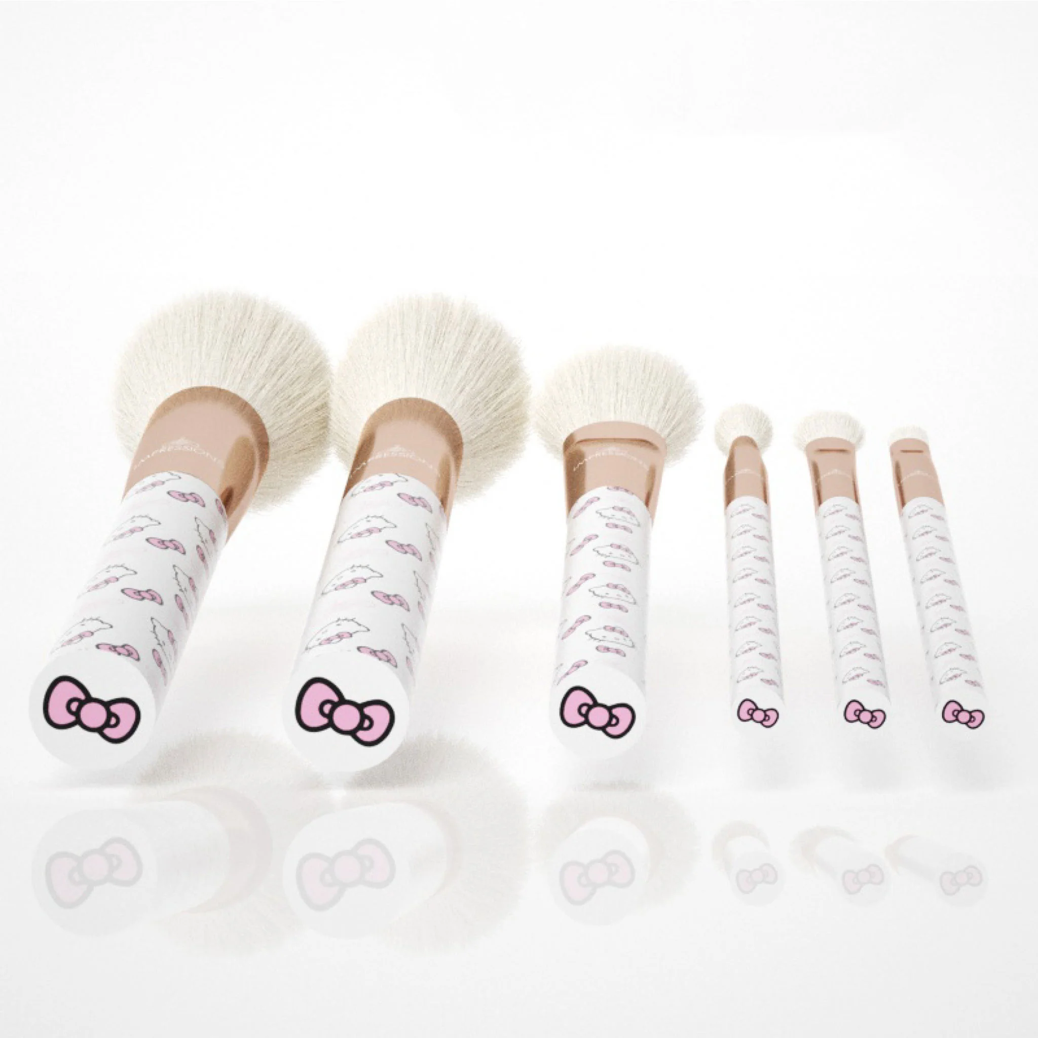 Hello Kitty® "Supercute Signature" 6-PC BRUSH SET - Image 4