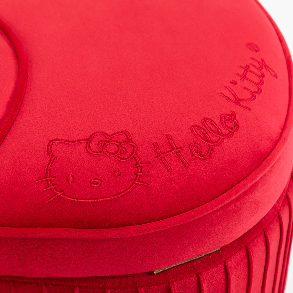 Hello Kitty® Bow Storage Bench - Image 12