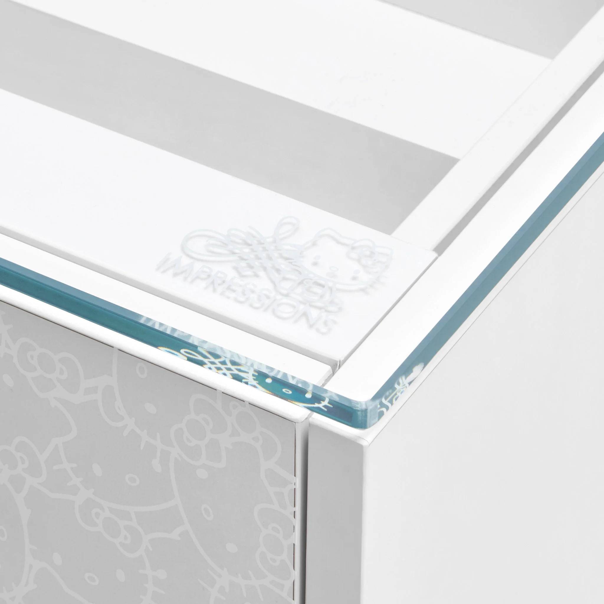 Hello Kitty® SlayStation Mini Vanity Table - Image 8